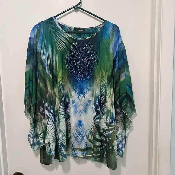 GG Collection Green and Blue Leaf Pattern Blouse - Picture 1 of 7